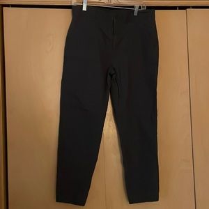 Eddie Bauer cotton cargo jogger style pants